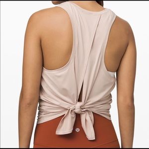 Lulu lemon all tied up tank